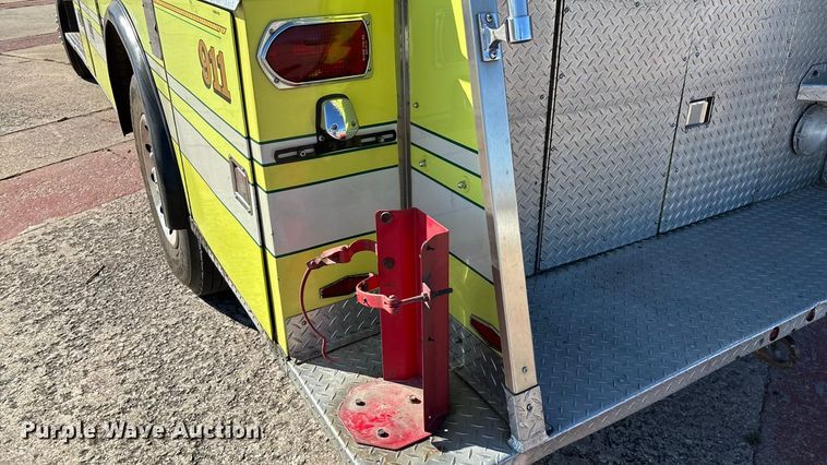 image for item ED2396 1977 Ford 9000 pumper fire truck