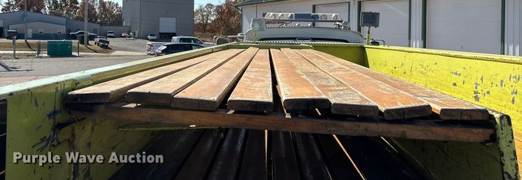 image for item ED2396 1977 Ford 9000 pumper fire truck