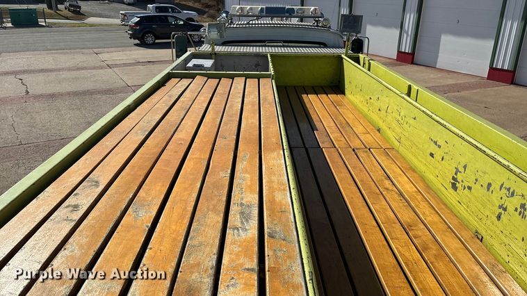 image for item ED2396 1977 Ford 9000 pumper fire truck