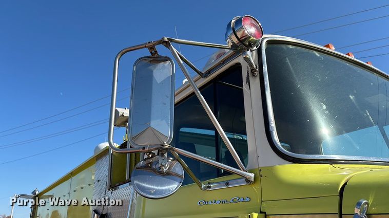 image for item ED2396 1977 Ford 9000 pumper fire truck
