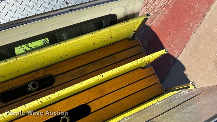 image for item ED2396 1977 Ford 9000 pumper fire truck