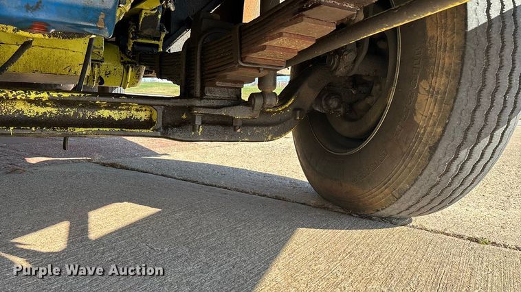 image for item ED2396 1977 Ford 9000 pumper fire truck