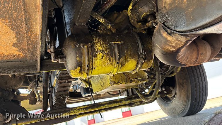 image for item ED2396 1977 Ford 9000 pumper fire truck