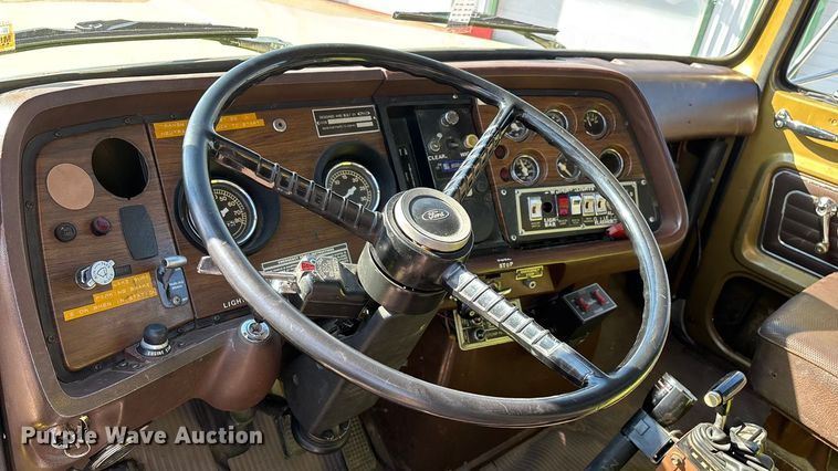 image for item ED2396 1977 Ford 9000 pumper fire truck