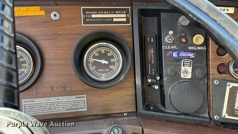 image for item ED2396 1977 Ford 9000 pumper fire truck