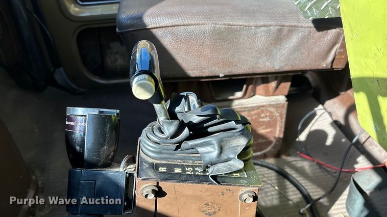 image for item ED2396 1977 Ford 9000 pumper fire truck