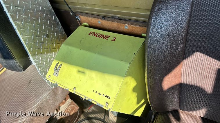 image for item ED2396 1977 Ford 9000 pumper fire truck