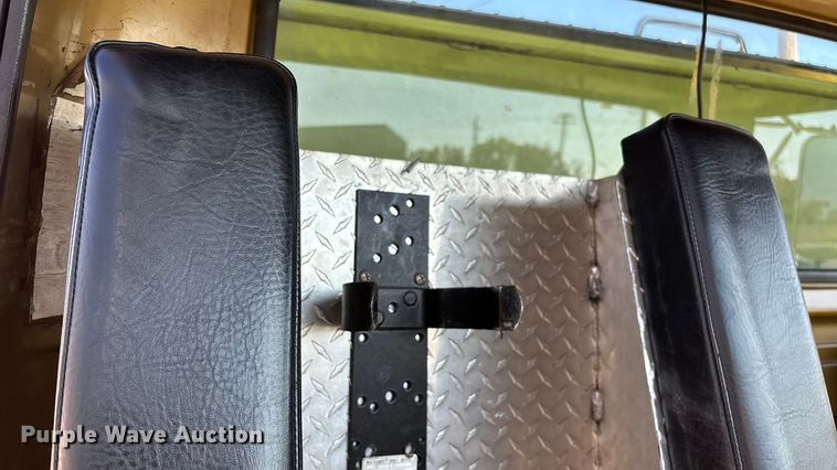 image for item ED2396 1977 Ford 9000 pumper fire truck