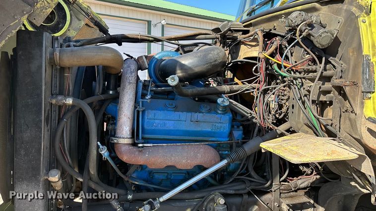 image for item ED2396 1977 Ford 9000 pumper fire truck