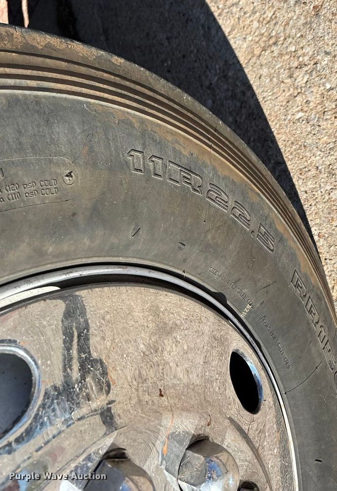 image for item ED2396 1977 Ford 9000 pumper fire truck