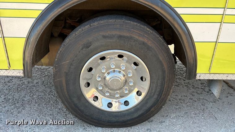 image for item ED2396 1977 Ford 9000 pumper fire truck