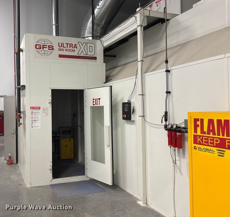 image for item EE4347 2020 Global Finishing Solutions Performer XD paint booth