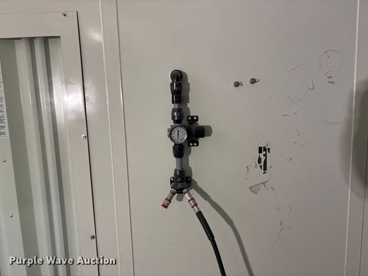 image for item EE4347 2020 Global Finishing Solutions Performer XD paint booth