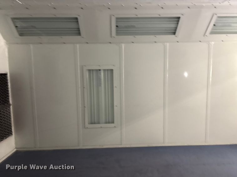 image for item EE4347 2020 Global Finishing Solutions Performer XD paint booth