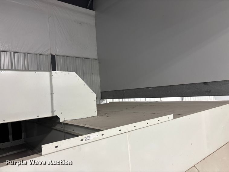 image for item EE4347 2020 Global Finishing Solutions Performer XD paint booth