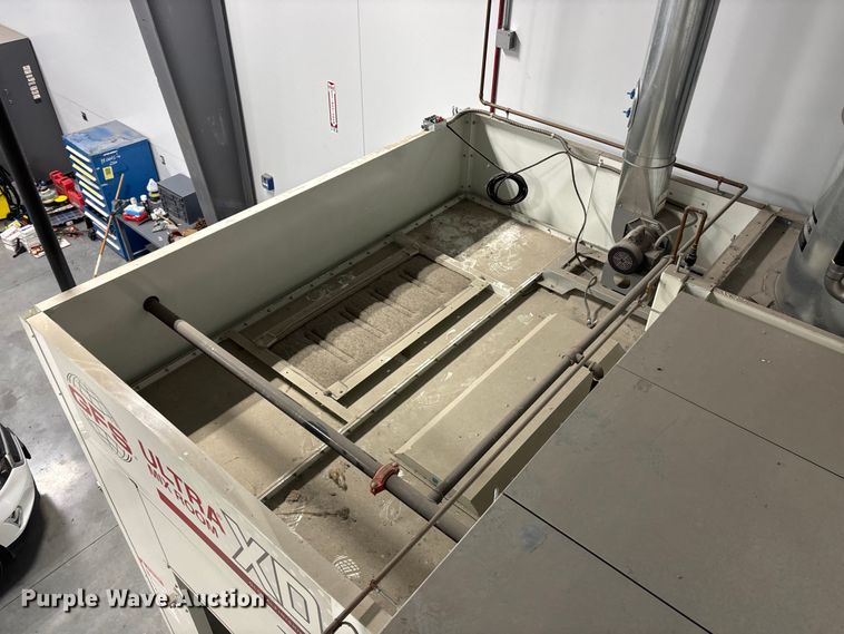 image for item EE4347 2020 Global Finishing Solutions Performer XD paint booth