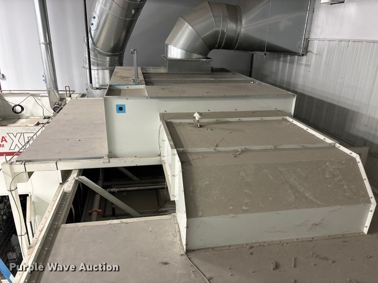 image for item EE4347 2020 Global Finishing Solutions Performer XD paint booth