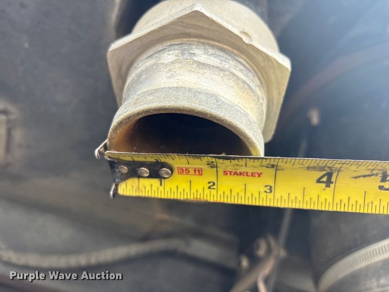 image for item EG8283 2002 Freightliner FC70 street sweeper