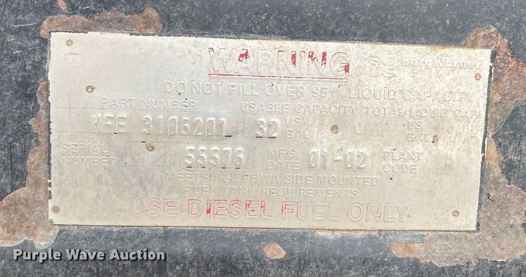 image for item EG8283 2002 Freightliner FC70 street sweeper