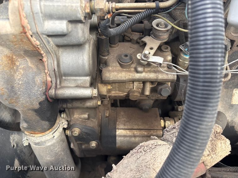 image for item EG8283 2002 Freightliner FC70 street sweeper