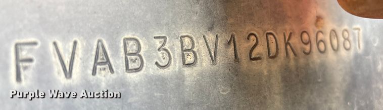 image for item EG8283 2002 Freightliner FC70 street sweeper