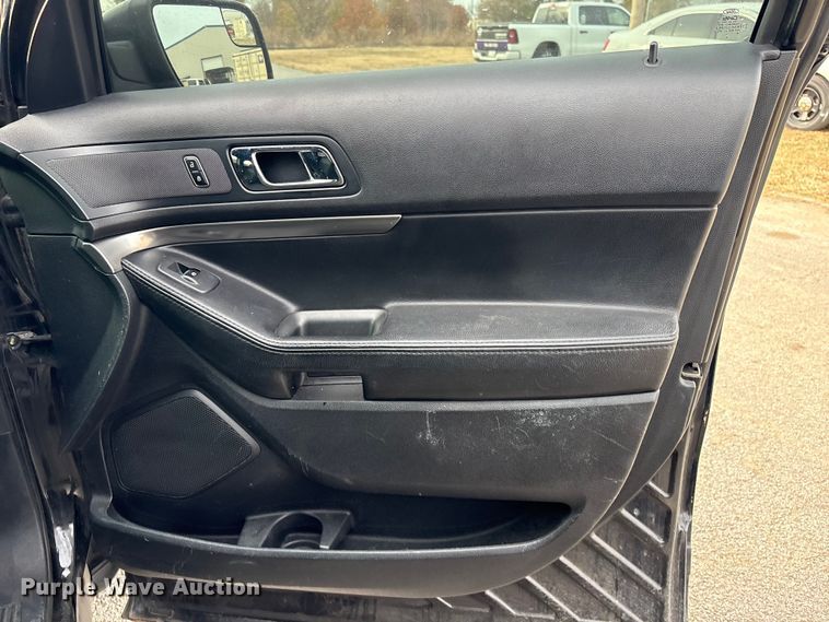 image for item EG8297 2016 Ford Explorer Police Interceptor SUV