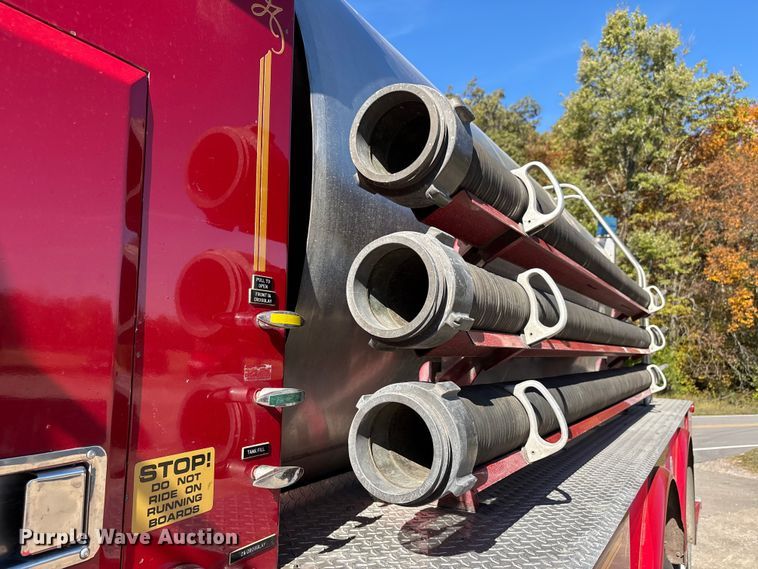 image for item EJ7706 1988 International F2554 pumper fire truck