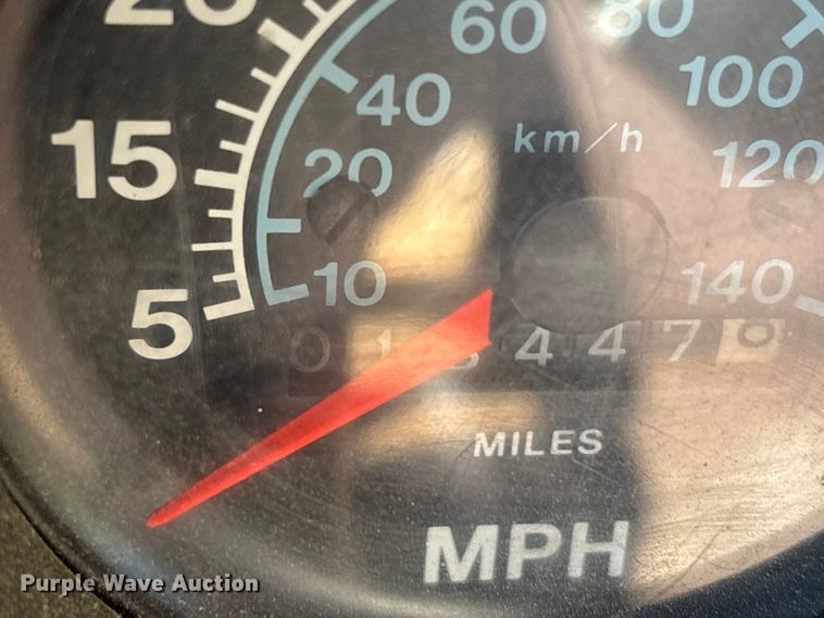 image for item EJ7706 1988 International F2554 pumper fire truck