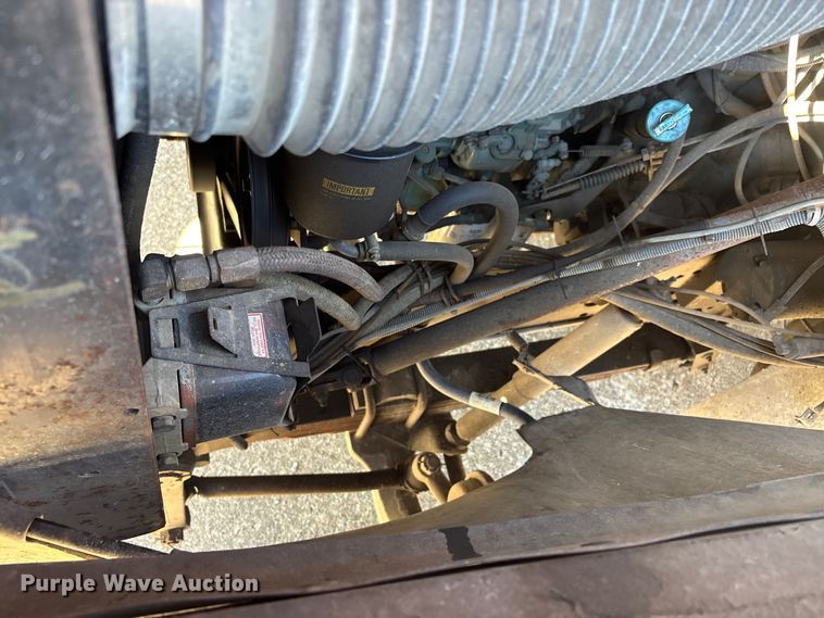 image for item EJ7706 1988 International F2554 pumper fire truck