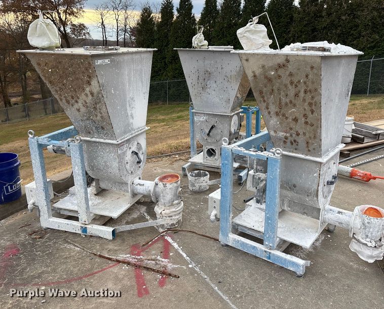 image for item EJ7752  (3) single screw feeders with scales