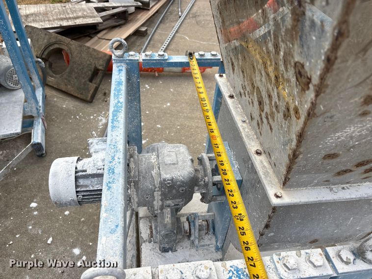 image for item EJ7752  (3) single screw feeders with scales