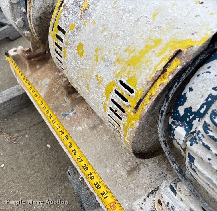 image for item EJ7753 Electric motor with pump