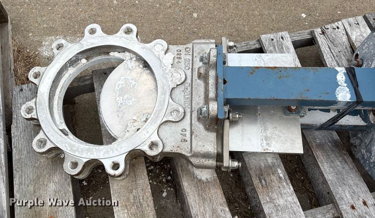 image for item EJ7753 Electric motor with pump