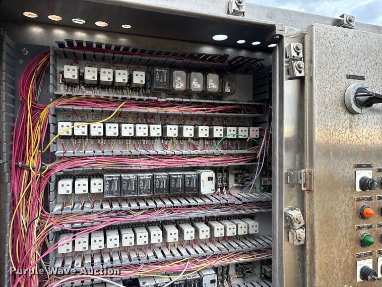 image for item EJ7755 (5) electrical control cabinets 