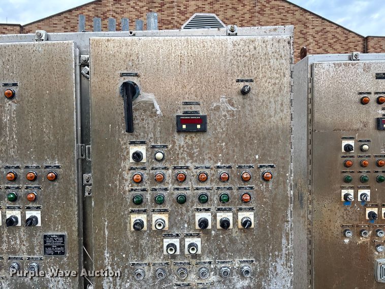 image for item EJ7755 (5) electrical control cabinets 