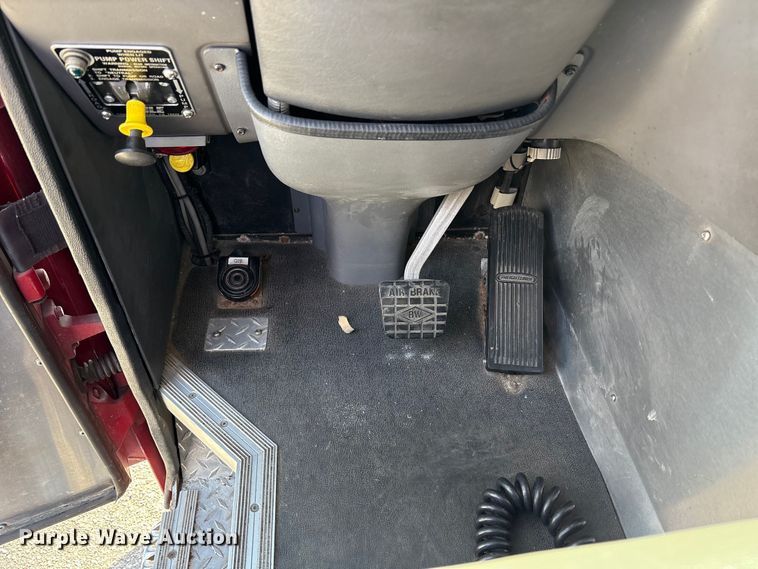 image for item EM6166 2007 American LaFrance Metropolitan pumper fire truck