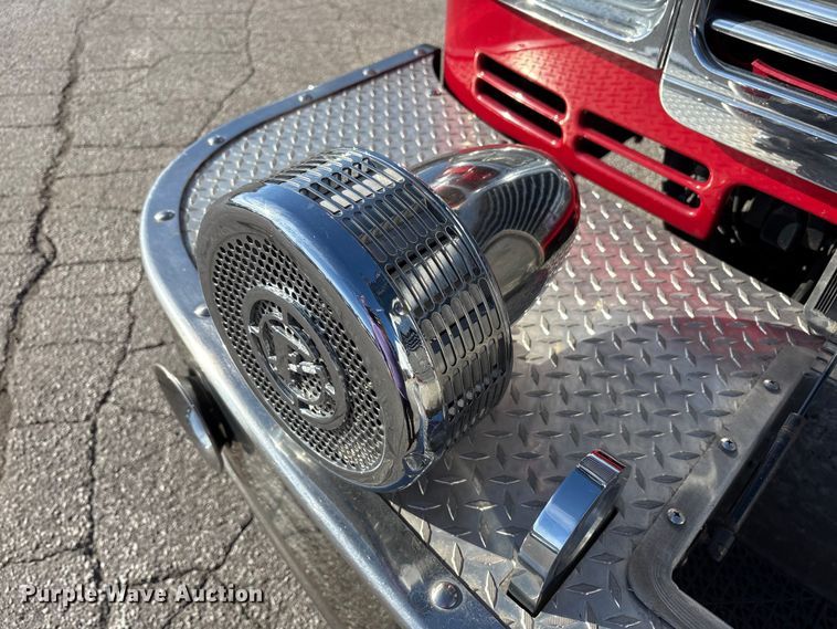 image for item EM6167 2006 American LaFance Metropolitan pumper fire truck