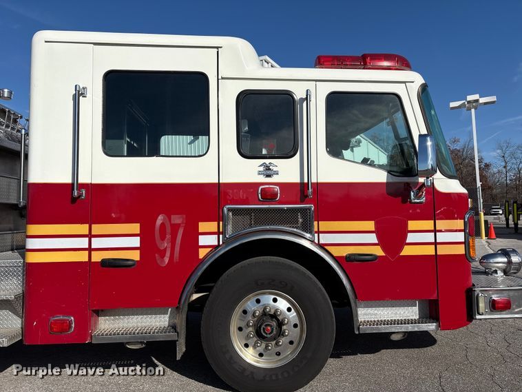 image for item EM6167 2006 American LaFance Metropolitan pumper fire truck