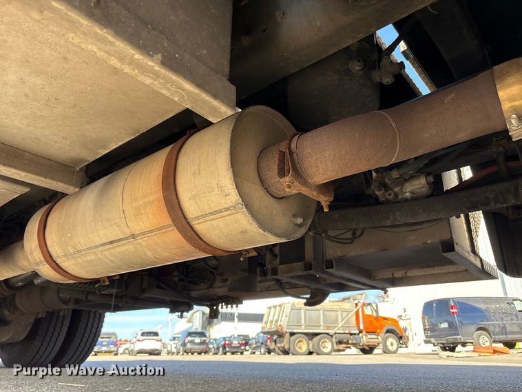 image for item EM6167 2006 American LaFance Metropolitan pumper fire truck