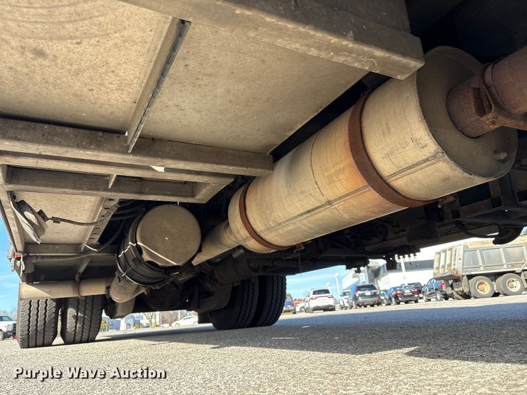 image for item EM6167 2006 American LaFance Metropolitan pumper fire truck