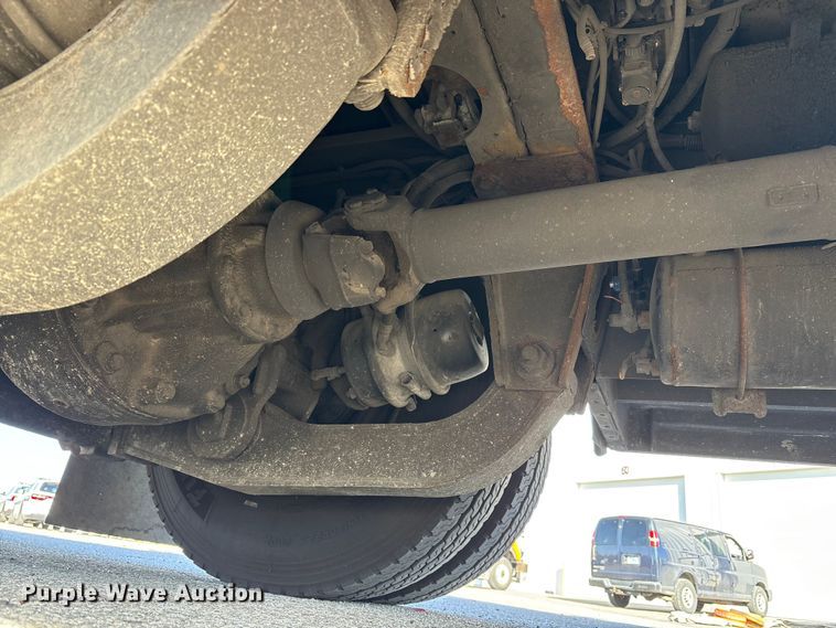 image for item EM6167 2006 American LaFance Metropolitan pumper fire truck