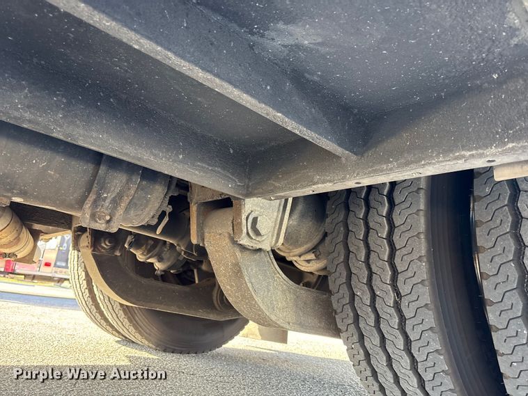 image for item EM6167 2006 American LaFance Metropolitan pumper fire truck