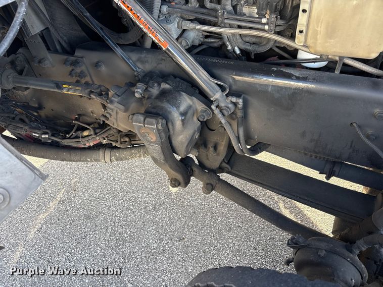 image for item EM6167 2006 American LaFance Metropolitan pumper fire truck