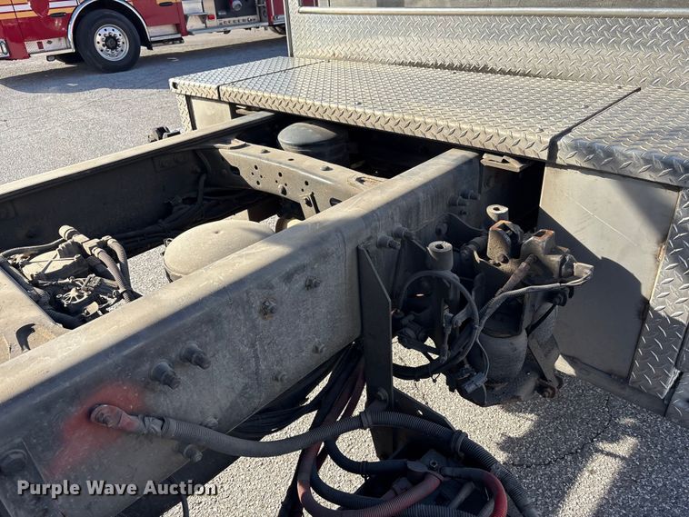 image for item EM6167 2006 American LaFance Metropolitan pumper fire truck