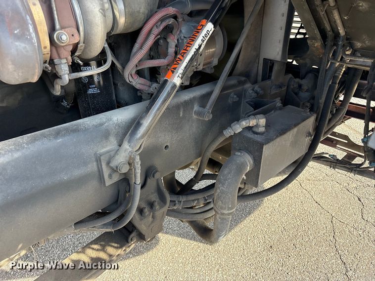 image for item EM6167 2006 American LaFance Metropolitan pumper fire truck