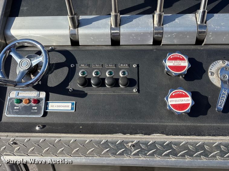 image for item EM6167 2006 American LaFance Metropolitan pumper fire truck