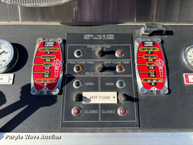 image for item EM6167 2006 American LaFance Metropolitan pumper fire truck