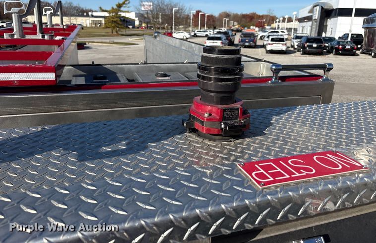 image for item EM6167 2006 American LaFance Metropolitan pumper fire truck