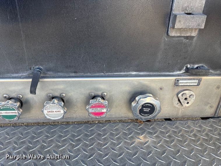 image for item EM6167 2006 American LaFance Metropolitan pumper fire truck