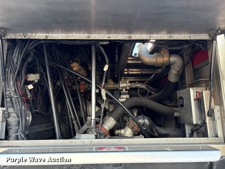 image for item EM6167 2006 American LaFance Metropolitan pumper fire truck